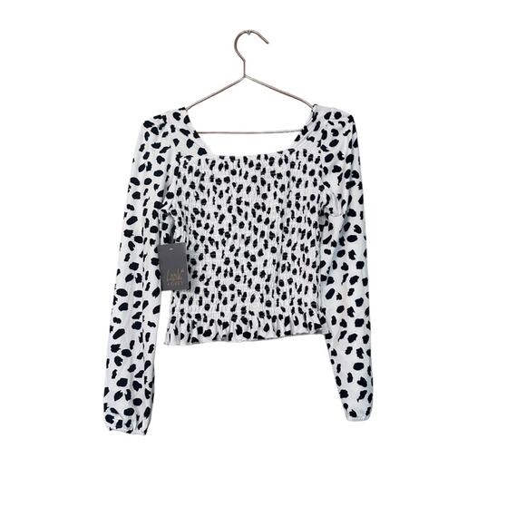 Lark + Grey Dalmatian print long sleeve top.new with tag size small - Picture 2 of 6